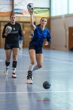 Bild 165 - F HSG Kremperheide/Muensterdorf - ATSV Stockelsdorf 2 : Ergebnis: 47:32